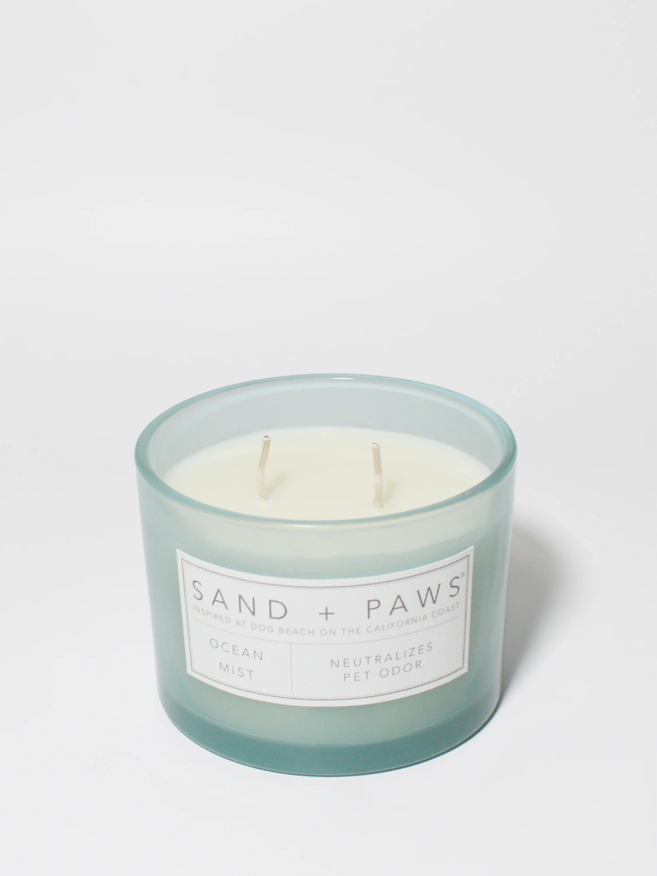 Sand + Paws Ocean Mist 12 oz scented candle - Image 3
