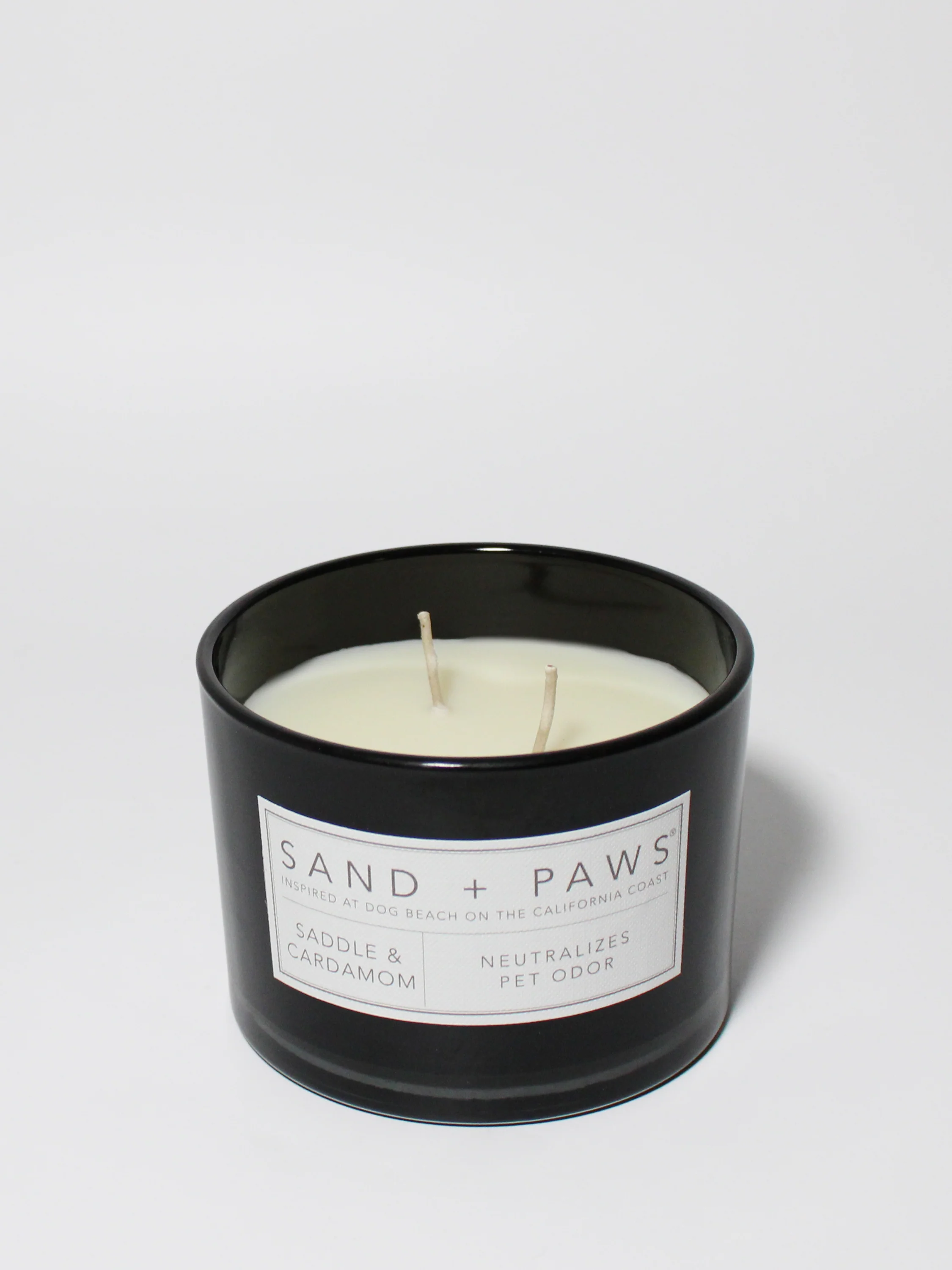 Sand + Paws Saddle & Cardamom 12 oz scented candle - Image 3