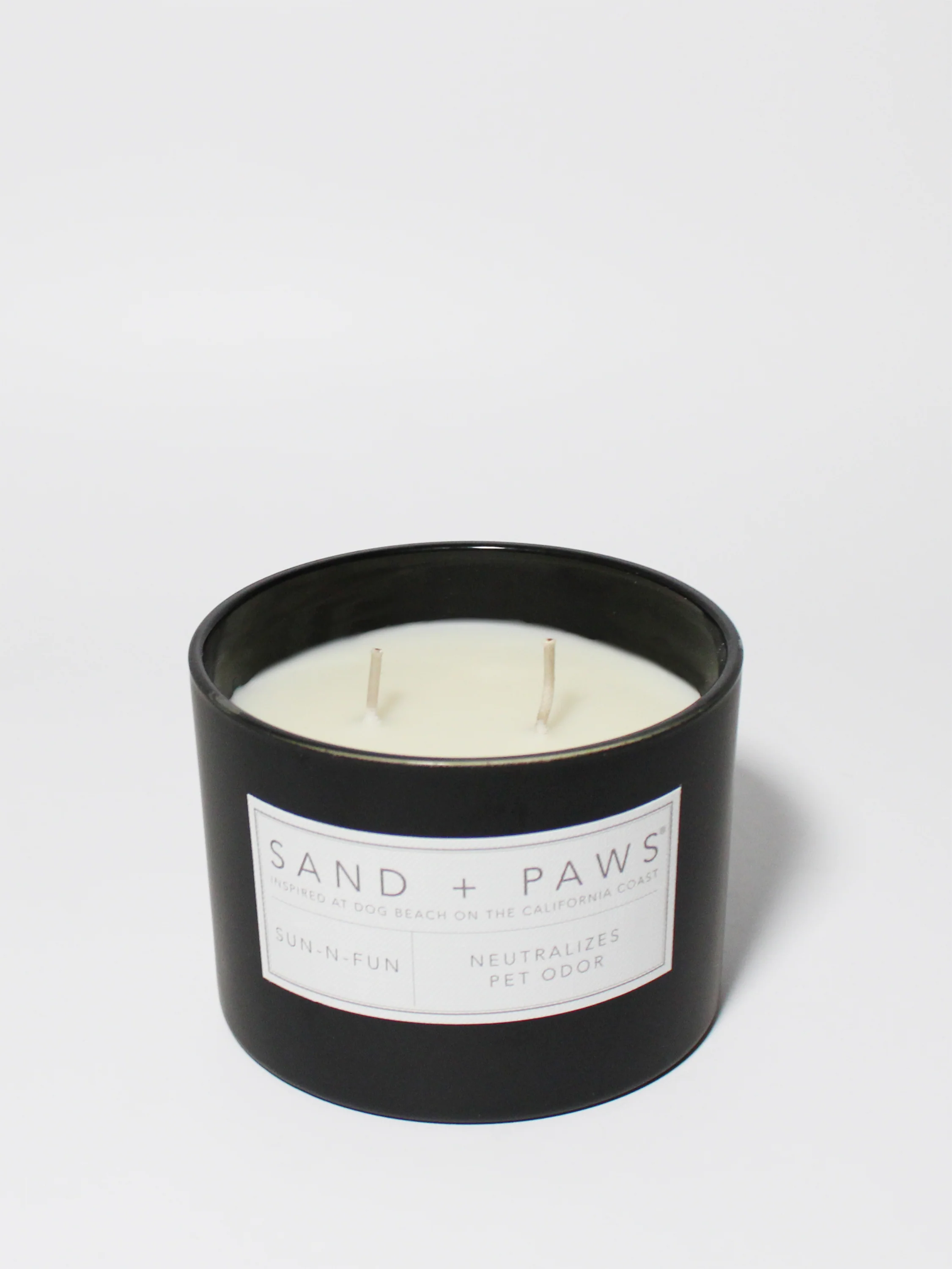 Sand + Paws Sun-n-Fun 12 oz scented candle - Image 3